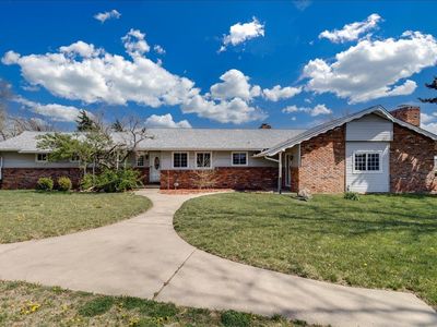 454 S Howe St, Wichita, KS, 67209