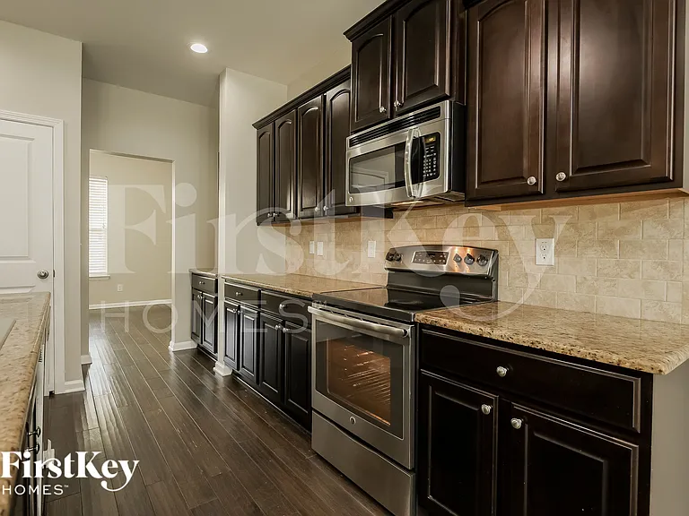 413 Rivers Row Dr — Photo 8