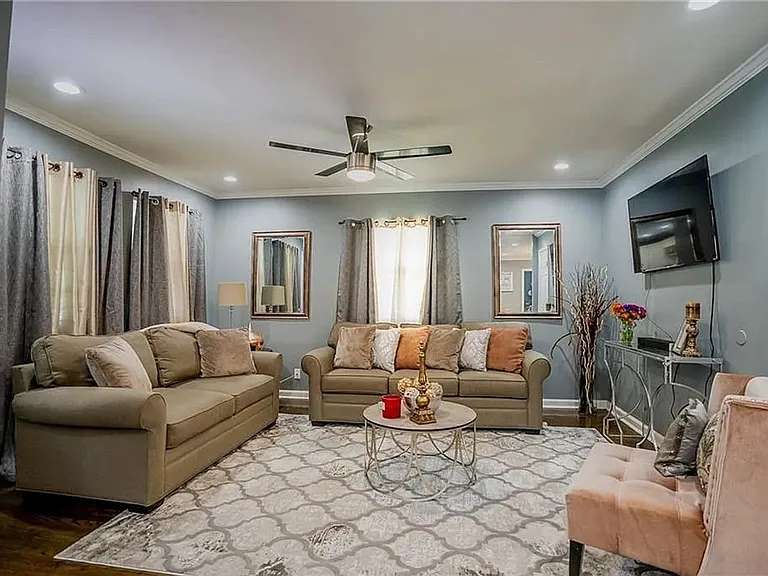 3052 Browns Mill Rd SE — Photo 29