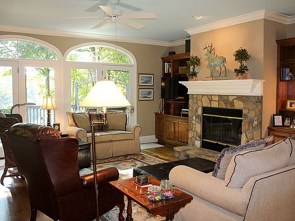 Custom built-in cabinets 