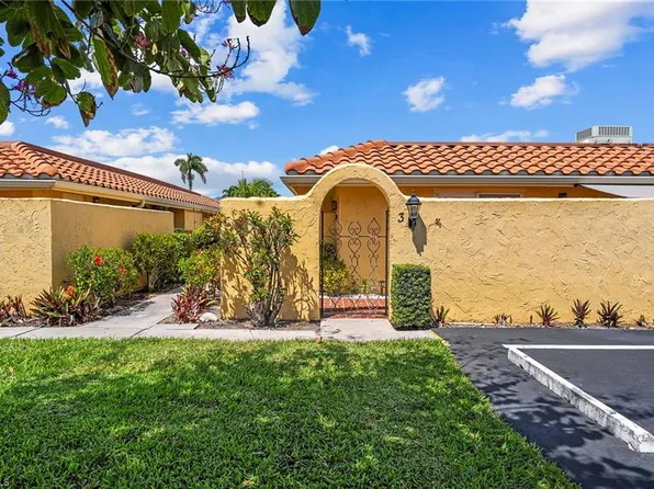 131 Teryl Rd #C-3, Naples, FL 34112