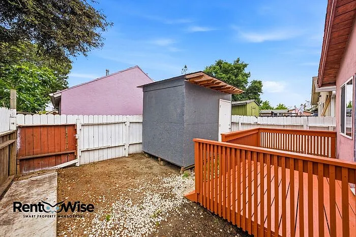 657 Hurlingame Ave — Photo 33