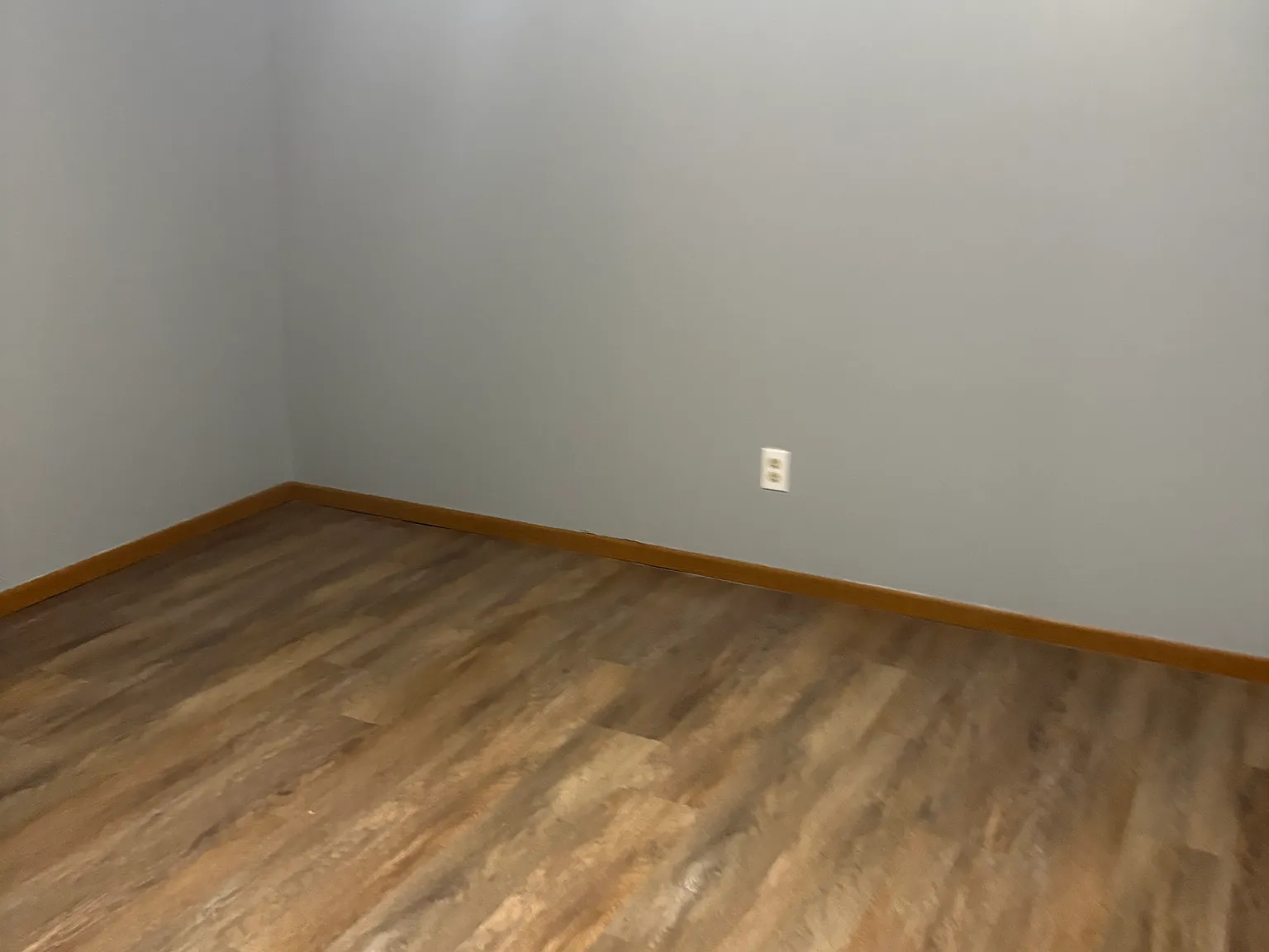3 bed, 1250 sqft, $1,450 — Photo 1