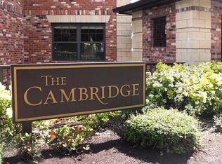 2436 NW Westover Rd #2-201, Portland, OR 97210