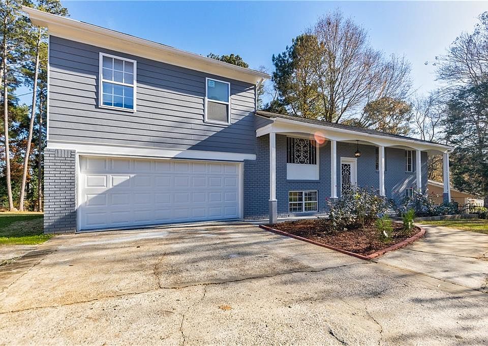 1st image of 2435 Rolling View Dr SE