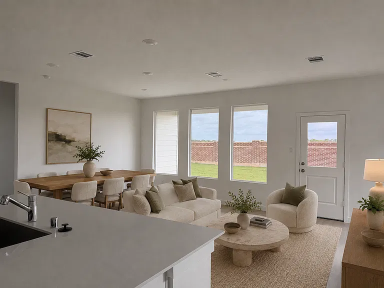 608 Arabian Dr — Photo 3