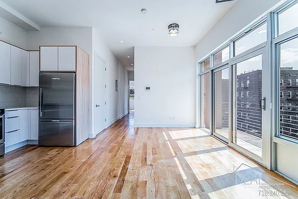 Rented by Ideal Properties Group | media 6
