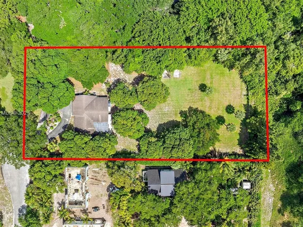 11270 Monet Ln, Palm Beach Gardens, FL 33410
