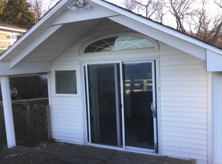3010 Hulse Landing Rd, Wading River, NY 11792