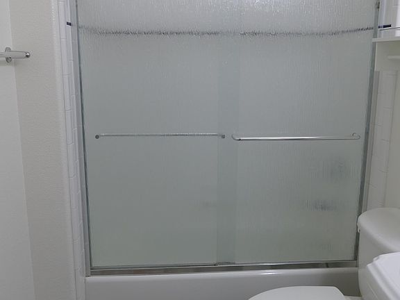 Bathroom - bright and clean!