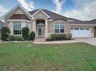 712 Linus Ln, Lindale, TX 75771