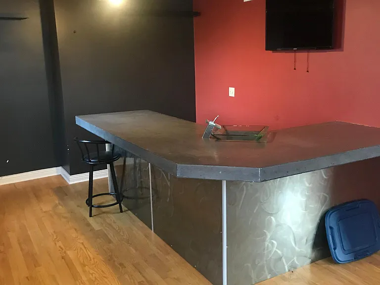 139 Division Ave S — Photo 22