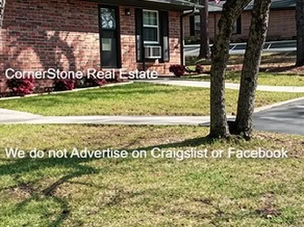 7614 Decatur Dr, Fayetteville, NC 28303