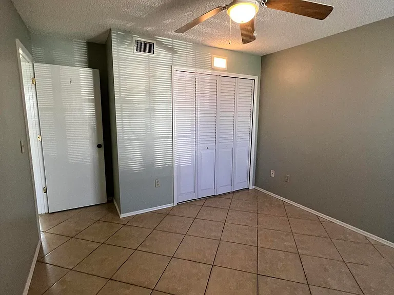 7230 N Highway 1 #A102 — Photo 17
