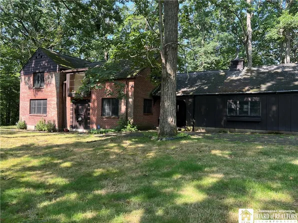 1301 Sunrise Dr, Olean, NY 14760