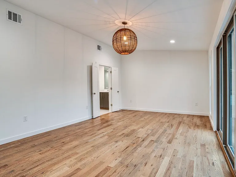 1408 S Alamo Rd — Photo 13