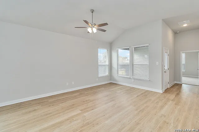339 Nespral Dr — Photo 7