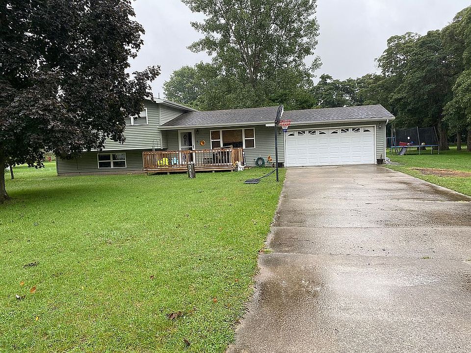 1st image of 3415 E South Country Ln
