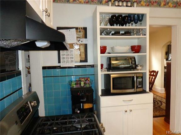 5th image of 421 South St