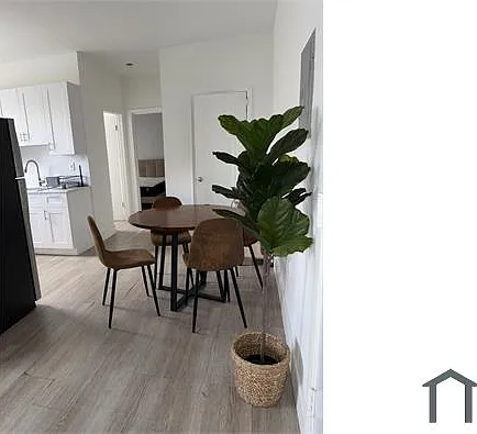 1029 SW 5th St #11 — Photo 8