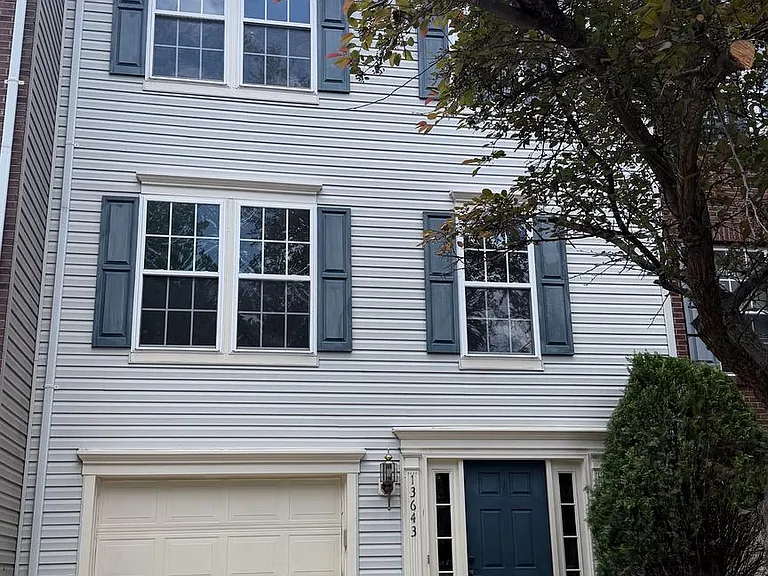 13643 Saint Johns Wood Pl — Photo 2
