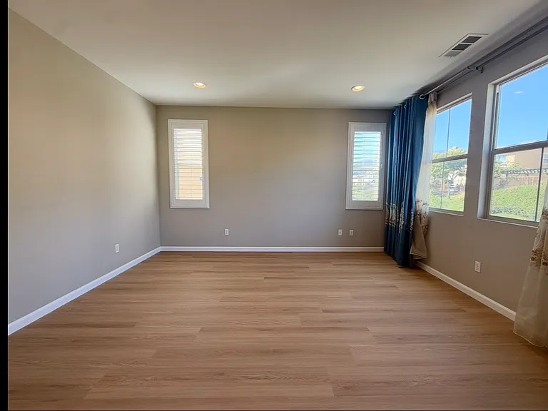667 E Desert Willow Rd — Photo 48