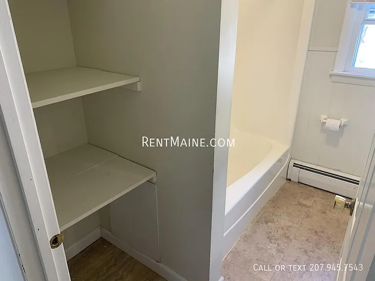 232 Mount Hope Ave — Photo 12