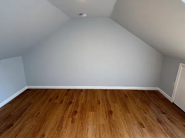 1462 Zarker St, Harrisburg, PA 17104