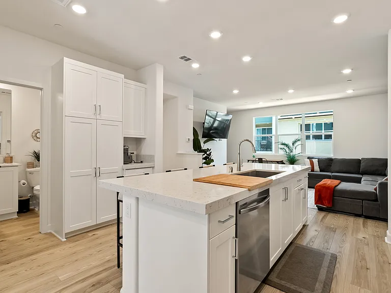 777 Abby Dr #2 — Photo 7