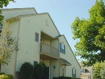 1st image of 2113 W Vista Bella Dr #201
