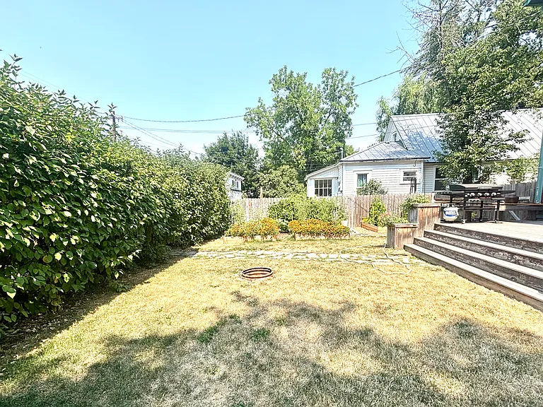 915 S Jefferson St — Photo 24