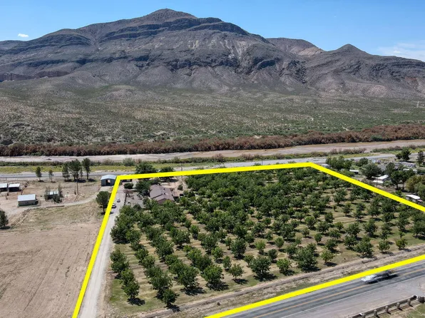 10917 N Valley Dr, Radium Springs, NM 88007