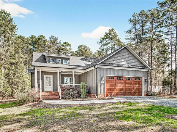 2526 Stutts Rd, Asheboro, NC 27205