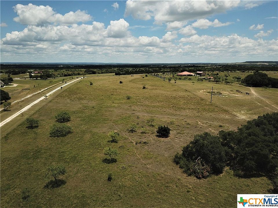 2nd image of 4221 County Road 3270