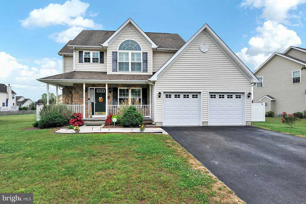 106 India Dr photo 1
