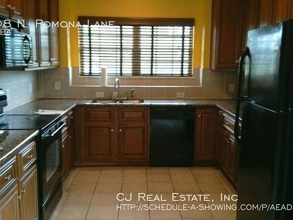 3rd image of 12208 N Pomona Ln