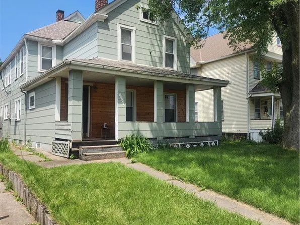 3094 E 65th St, Cleveland, OH 44127