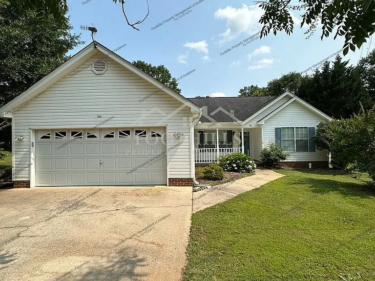 1003 Ravenswood Dr — Photo 17