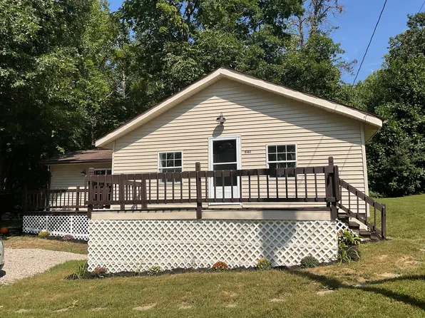 5161 Yellow Finch Way, Gosport, IN 47433