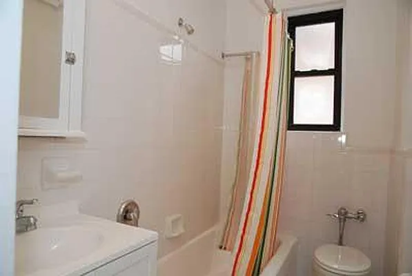 Rented by Buchbinder & Warren | media 16