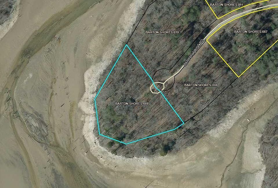 2nd image of 270 Barton Point Rd