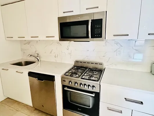 Rented by Veritas Property Management | media 5