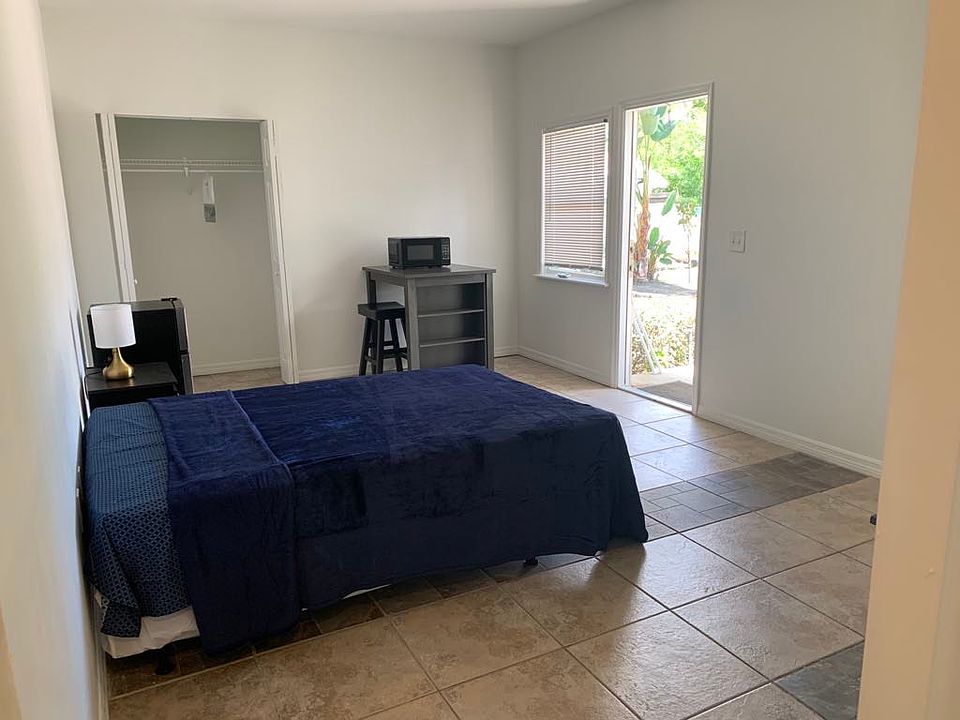 1st image of 2937 Palm Beach Blvd #20