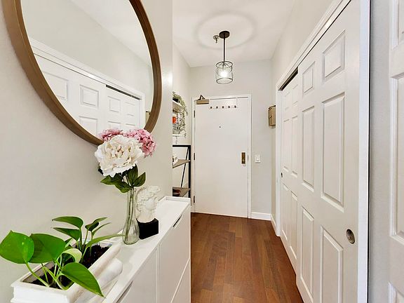 5th image of 740 S Federal St APT 1005