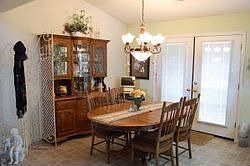 5th image of 4385 Kensington Dr