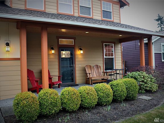 3rd image of 2863 SW Berwick Dr