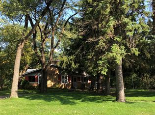 1720 Oakview Ln N, Plymouth, MN 55441