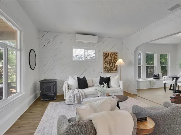 2218 E Pacific Ave, Spokane, WA 99202