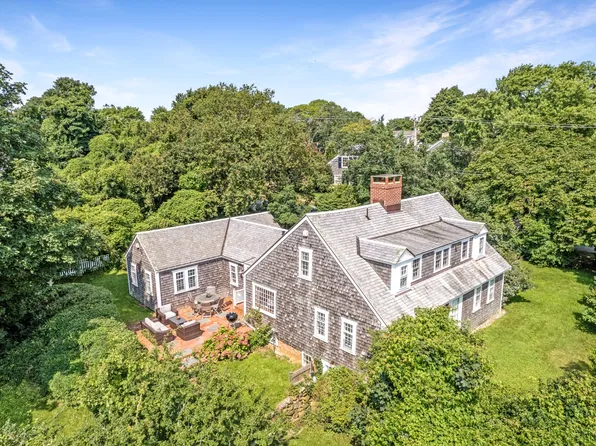 119 S Water St, Edgartown, MA 02539