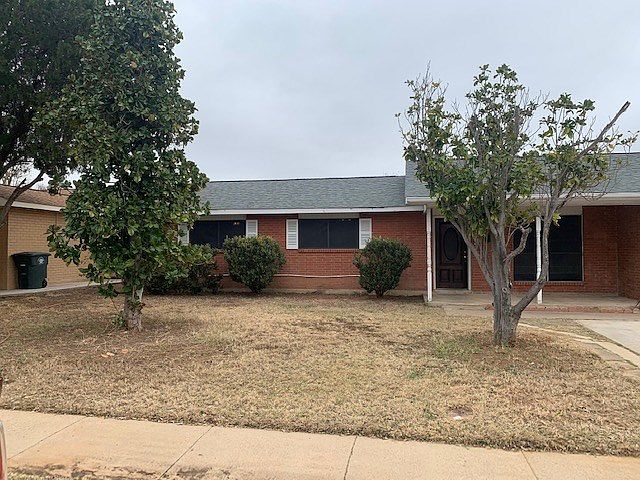 1st image of 313 Maguey Dr